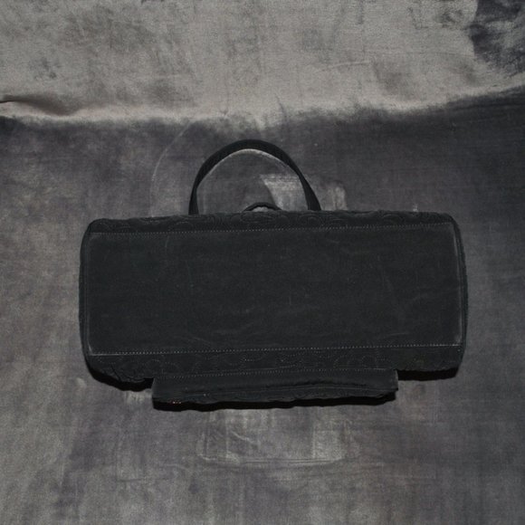 Vera Bradley Ultimate Baby Black Quilted Diaper Bag w/ Changing Pad - Picture 12 of 14